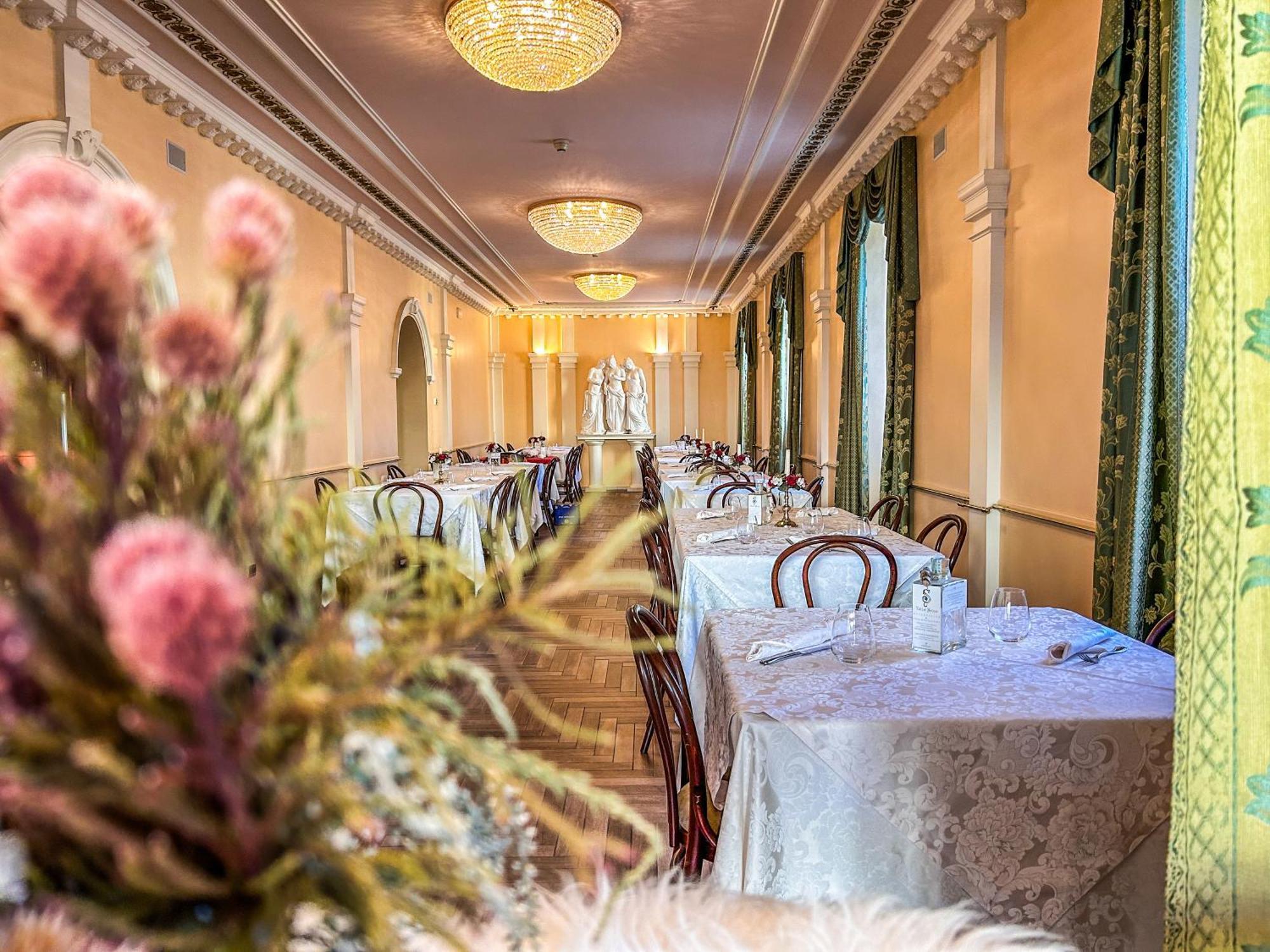 Hotel Moderno E Mori